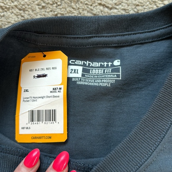 Men’s loose fit Carhartt tee - Picture 3 of 4